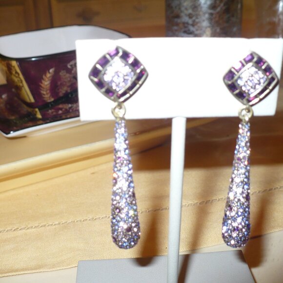 HEIDI  SPARKLING SENSATIONS NECKLACE AND MATCHING OMEGA EARRINGS - Picture 2 of 3